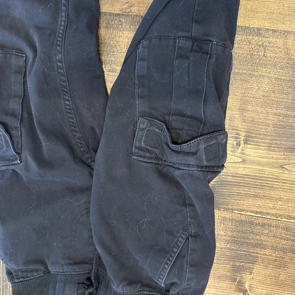 Levi's Girl Joggers - Picture 3 of 8
